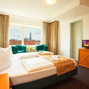 3* Hotel Centro Royal